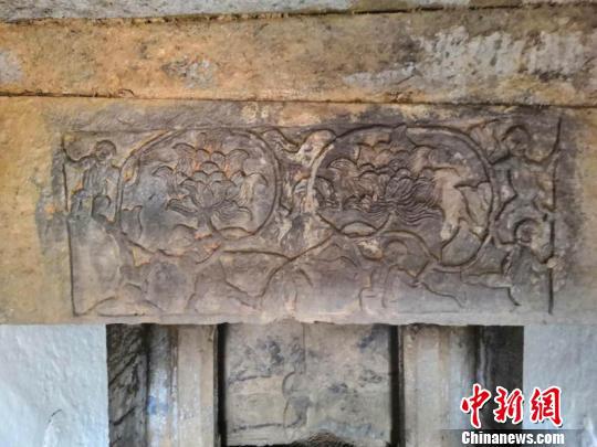 贵州省正安“官田宋墓”墓室“五子登科”雕刻纹