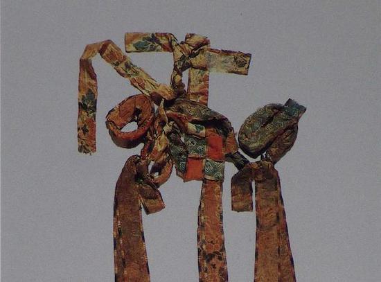 唐诗、壁画和正仓院宝物里的同心结