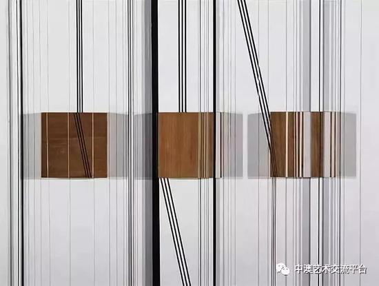 崔岫闻 综合材料 《琴瑟》 来自网络
