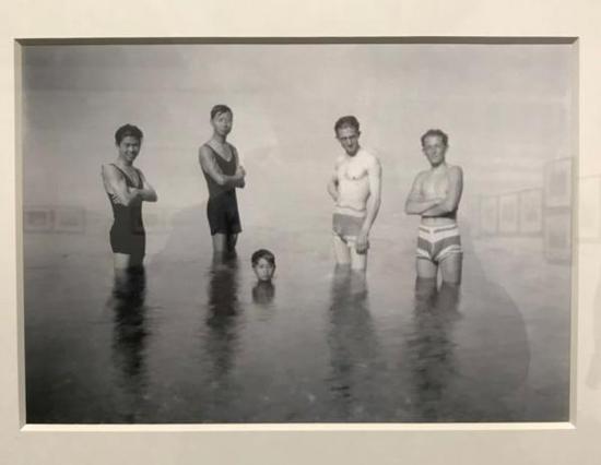 刘抗与傅雷等友人在日内瓦湖游泳