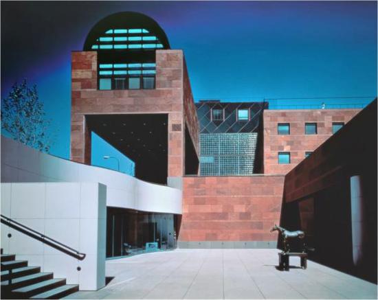 当代艺术博物馆，美国加利福尼亚州洛杉矶 / 1981-1986（图片来源：石元泰博）