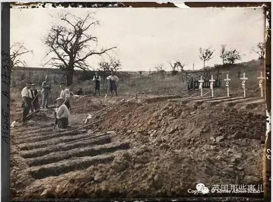 他的一个念头,记录下了100年前的全世界