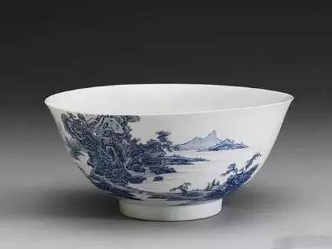 清·雍正珐琅彩瓷青山水碗