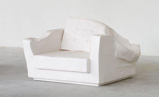 这位艺术家最爱反其道而行之_海外动态