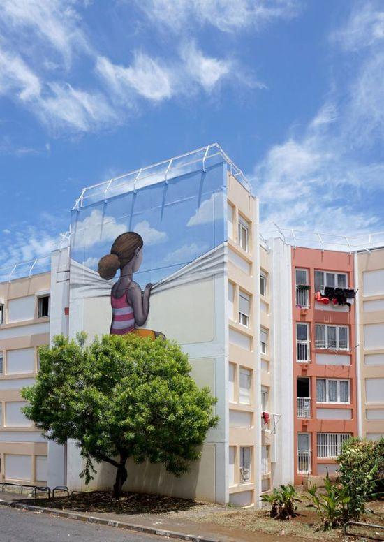 法国艺术家在全世界墙壁绘制巨幅涂鸦