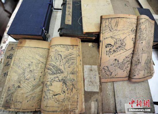 赵无双表示，在他的收藏中，有的古籍代表着明清时期中国造纸术、印刷术的最高水平，这些明清小说是一个文化宝库，是影视创作的原材料，希望把一些好的影印出来，让更多的人欣赏。