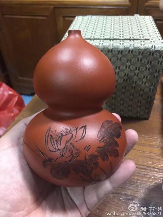 最后拿个美美的大葫芦收尾~
