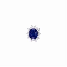 香港苏富比2016春拍：蓝宝石配钻石戒指，成交价1472万港元