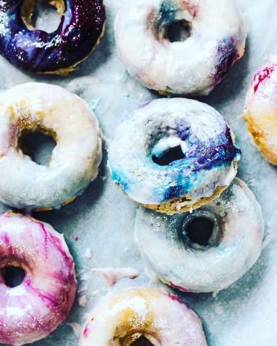 Galaxy Donuts:銀河系甜甜圈帶你逃離地球,讓甜食成為一種奇幻的療癒 6