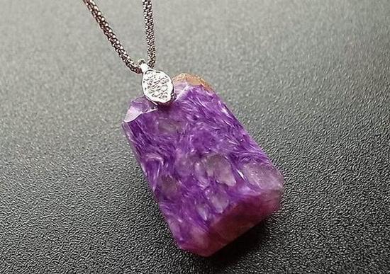 水晶中的贵族紫龙晶 原来也这么亲民