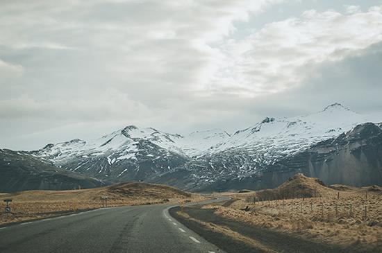 摄影师带你看冰岛公路边的美景
