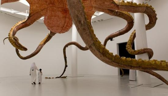 �����f������������2010�꣬ 740 x 2100 x 2100 cm  �����ṹ���轺�����ࡢɴ������ֽ�����ᣬ��֬���ۺϲ���

������������ô���������й��ĵ���������2016�꣬ͼƬ��Դ��CNN