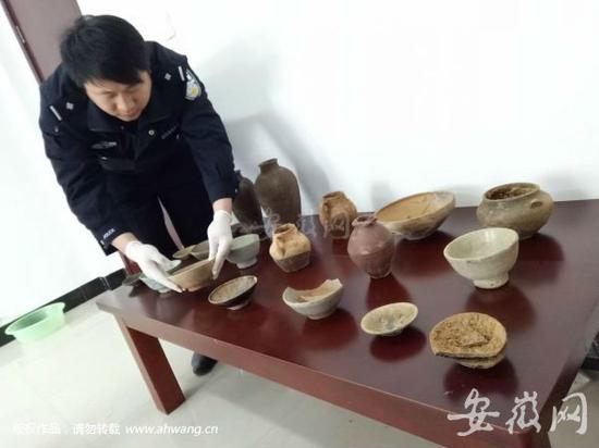 村民盖房挖出古墓已出土宋代兔毫碗等18件器物