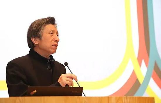 范迪安院长在“第二届中国学院实验艺术教育大会”上发表演讲