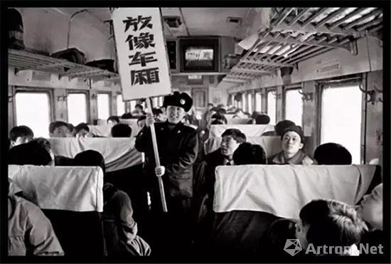 王福春 《火车上的中国人》 摄影作品