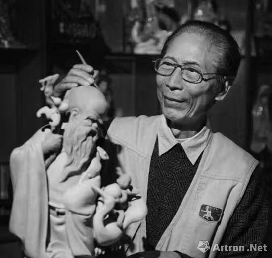 黄松坚 黄松坚