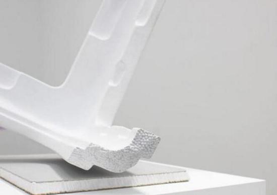 Untitled （Balancing Styrofoam Corner）， 2016 （detail） – via design-milk.com