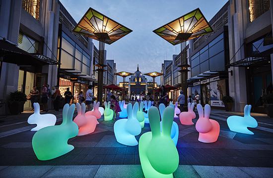 元宵节怎么过 逛迪士尼去看 艺术范 兔儿灯|迪士