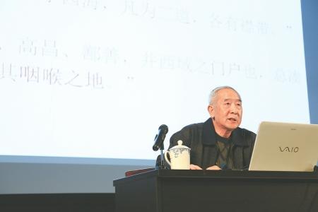 　　中国敦煌学会原秘书长柴剑虹做客成都博物馆