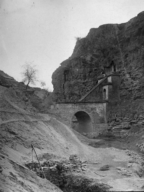 桥。山西，1909年