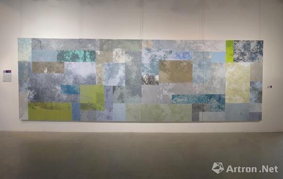 宋涛 《gray》 200cm×600cm 布面油画 2017 西安美术学院 指导老师：赵建