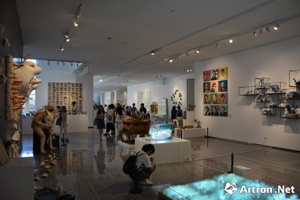 　　2017“开放的六月——四川美术学院毕业创作/设计展现场