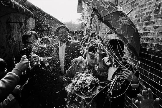 �ڻ�����30����ʱ��ͳ���25�������й����Է�����֮��Zachmann���������˶��583ҳ���й���Ӱ����