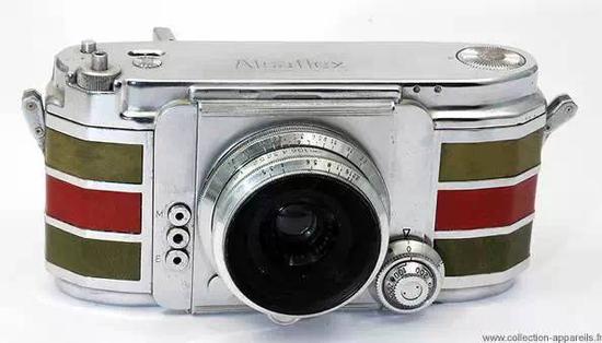 ■ Bell&Howell立体相机，产于1954年
