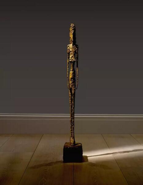 阿尔伯托·贾柯梅蒂《大型人像》

估价：1,500万至2,500万英镑

成交价：17,933,750英镑
