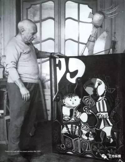 毕加索与其作品《两个小孩》1955年摄