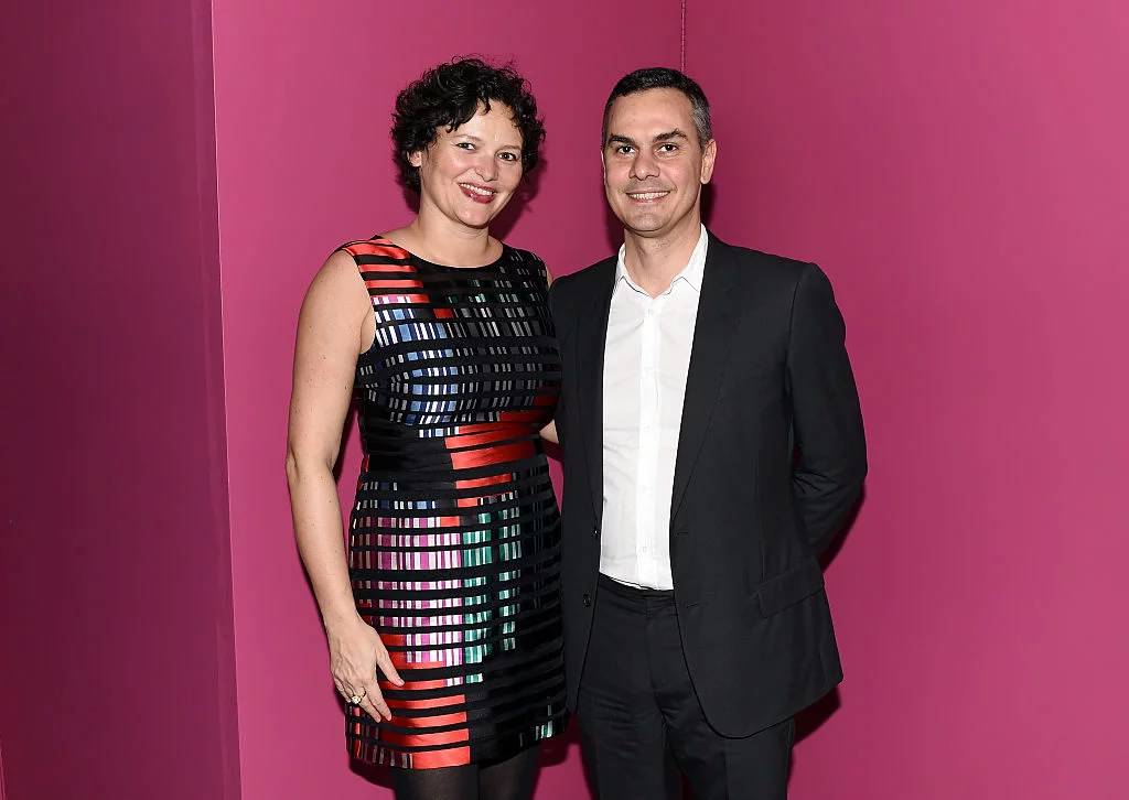 Cecilia Alemani与Massimiliano Gioni参加2015古根海姆国际慈善晚宴,纽约。图片:Nicholas Hunt / Getty Images for Christian Dior