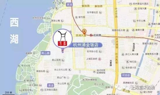 途经公交：38路，108路，59路，60路，7路，822路

　　途经地铁：一号安定路站