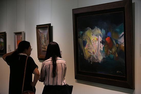 问题九、很多拍卖行总说自己“专业”,这种服务或价值都体现在哪里?