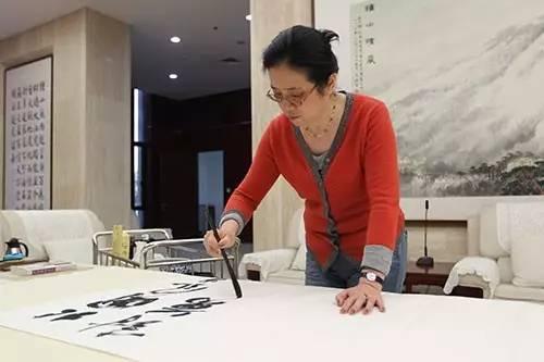 孙晓云:女红修书法 未了承传情|孙晓云|书法家