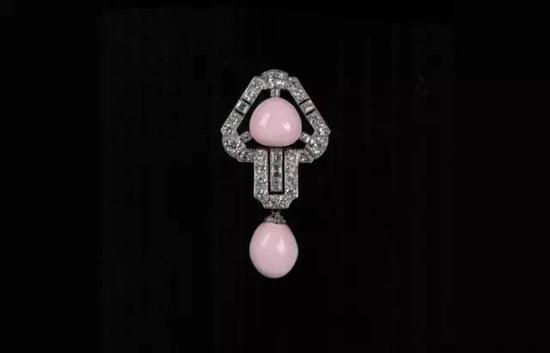 Tiffany & Co。 玛丽皇后海螺珍珠胸针
