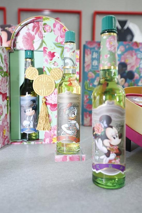 迪士尼与六神推出的花露水