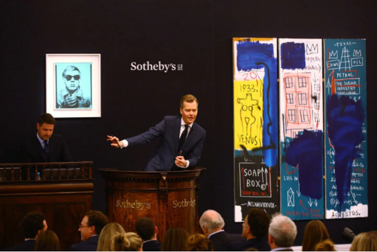 苏富比2017年6月28日在伦敦举行的当代艺术晚拍专场。图片：Michael Bowles/Getty Images for Sotheby‘s