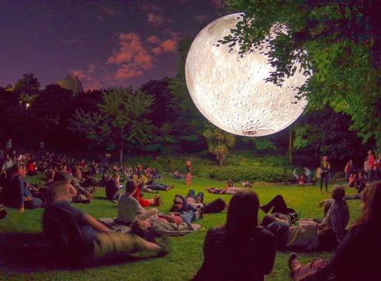 卢克·杰拉姆，《月亮博物馆》。图片：致谢艺术家
