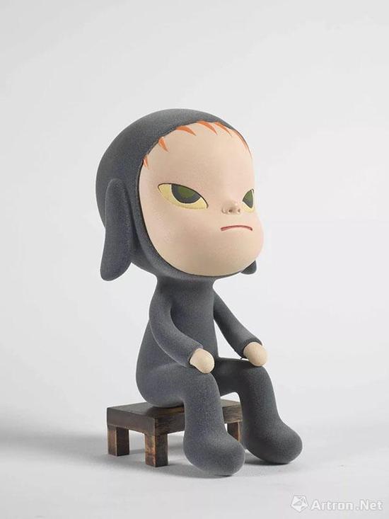 奈良美智(日本,1959年生) 《Sleepless Night (Sitting) 》 综合媒材 雕塑 29 x 18 x 16 cm。 2007年作 版数:248/300
此作品附艺术家亲签之证书及原装木盒
估价:港元 260,000 - 350,000