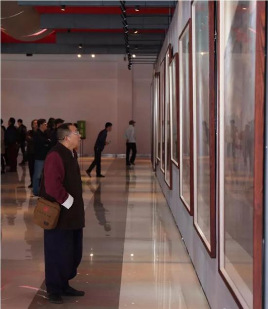 祝“写意中国·大美辽宁——第二届中国画水墨大展”成功举办，向党的十九大胜利召开隆重献礼。