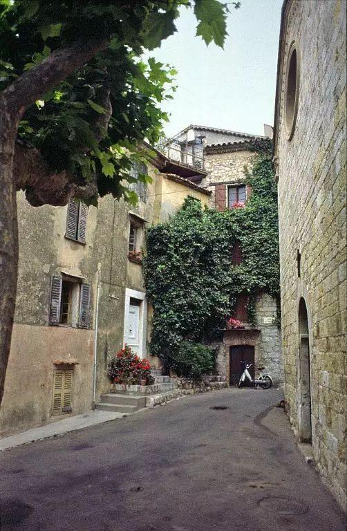 Mougins 街道小景