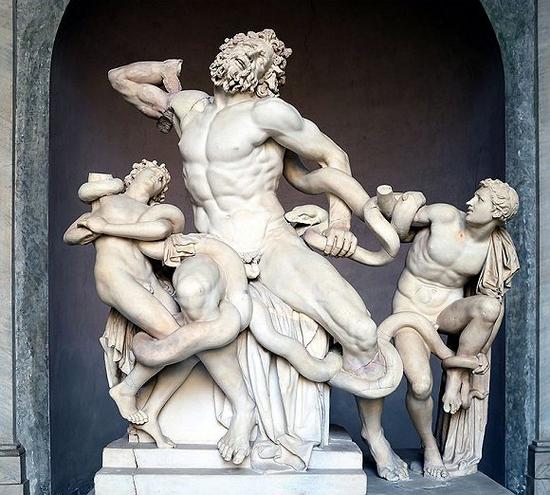 《拉奥孔》，希腊化时期的雕塑代表作，作者是阿格桑德罗斯和自己的两位儿子。