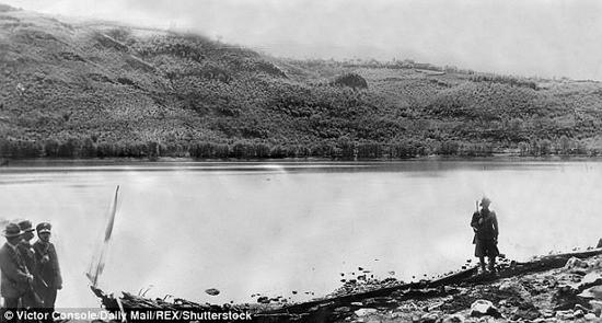 图：1930年代发现罗马皇帝卡里古拉沉船的Nemi湖