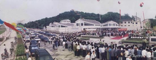 1998年5月9日，钱君匋艺术研究馆开馆仪式盛况