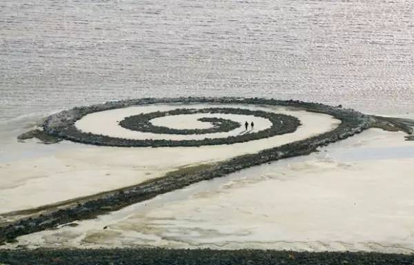 Robert Smithson，Spiral Jetty，Utah