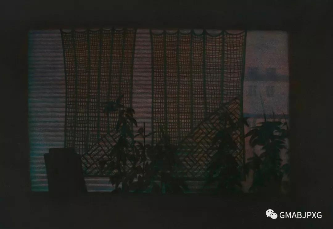 4am Gwangju 2019 oil on linen 112.1x162.2cm