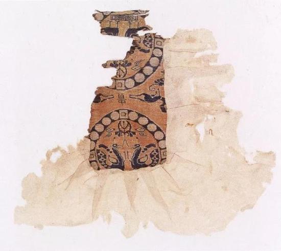 赵丰谈中国古代丝绸图系丛书：摸清丝绸文物的家底