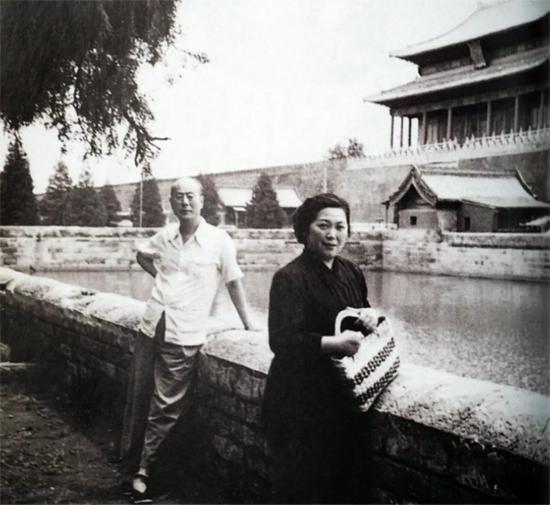 绑架案后，张伯驹、潘素就离开了上海