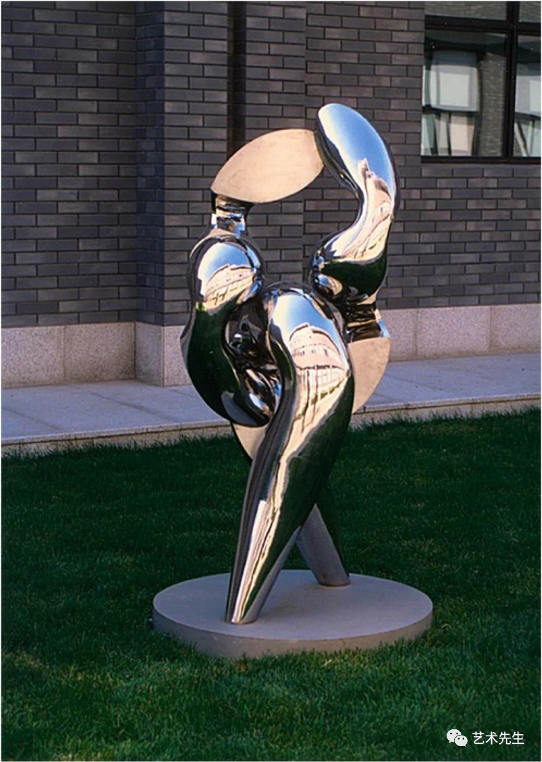 秦璞 《步履》 不锈钢限量8 90x90x170cm 1998