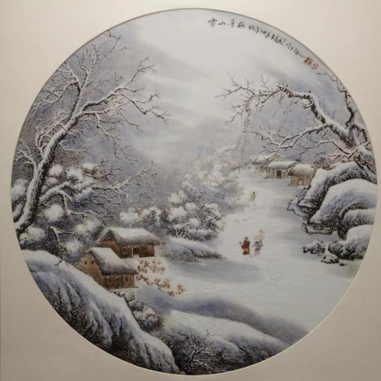 王昌彪 粉彩“雪山寻梅”瓷板  49cm×49cm